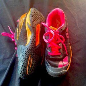 Babolat girls size 2